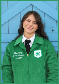 Riata Valdez Headshot